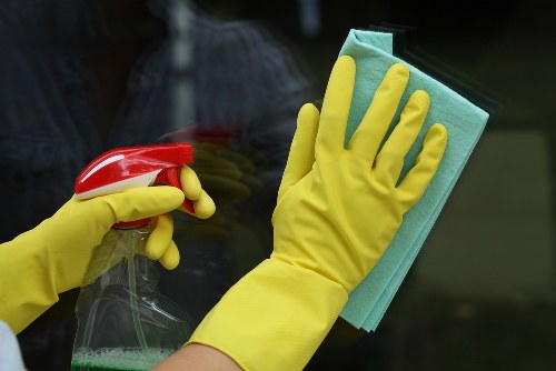 Steam carpet cleaning service for homes and flats in Kennington