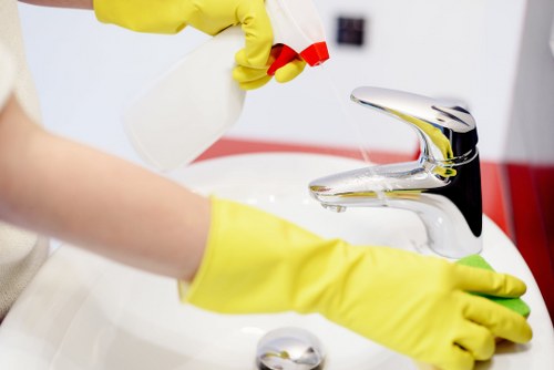 Detailed bathroom deep cleaning in a Kennington property