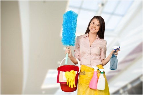 Local cleaning team preparing a Kennington property for handover