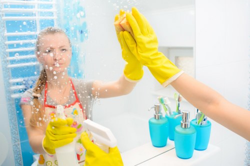 Property handover cleaning for homes and businesses in Kennington